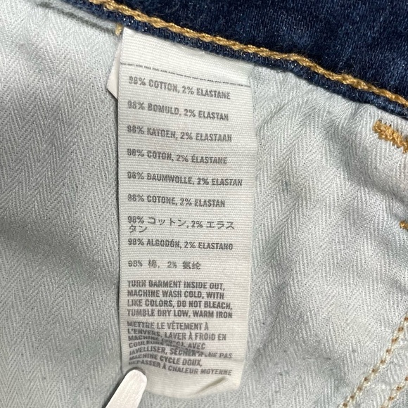 Abercrombie & Fitch 30 Frayed Low-Rise Perfect Stretch Jean Short Flap Pockets - Picture 4 of 8